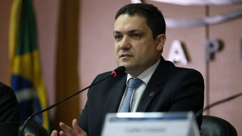 Presidente da Capes, Anderson Correia, durante pronunciamento