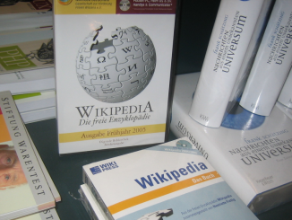 Foto do logotipo da Wikipédia.