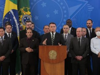 O presidente da República, Jair Bolsonaro, faz Pronunciamento no Palácio do Planalto