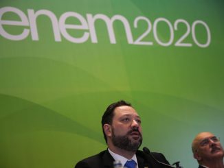 O presidente do Inep, Alexandre Lopes e o ministro da Educação, Milton Ribeiro, participam da entrevista coletiva sobre o primeiro dia de provas do Enem. Foto: Marcello Casal JrAgência Brasil