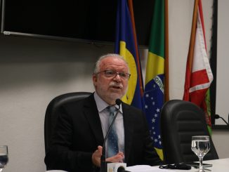 Irineu Manoel de Souza (Fotos: Erick de Souza/Apufsc)